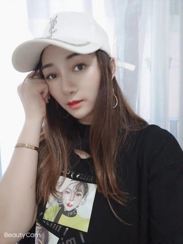 性感小少妇烟烟